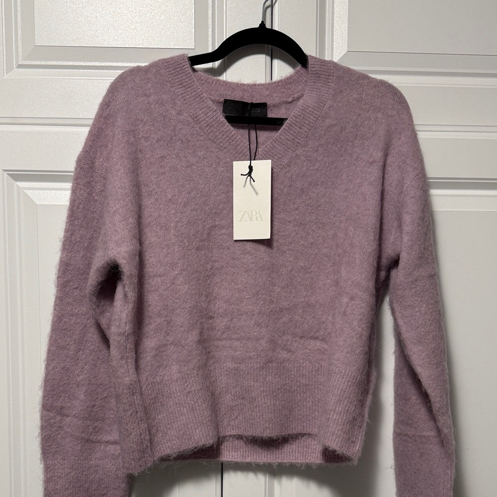 Zara Women's Lavender Crew Neck Sweater